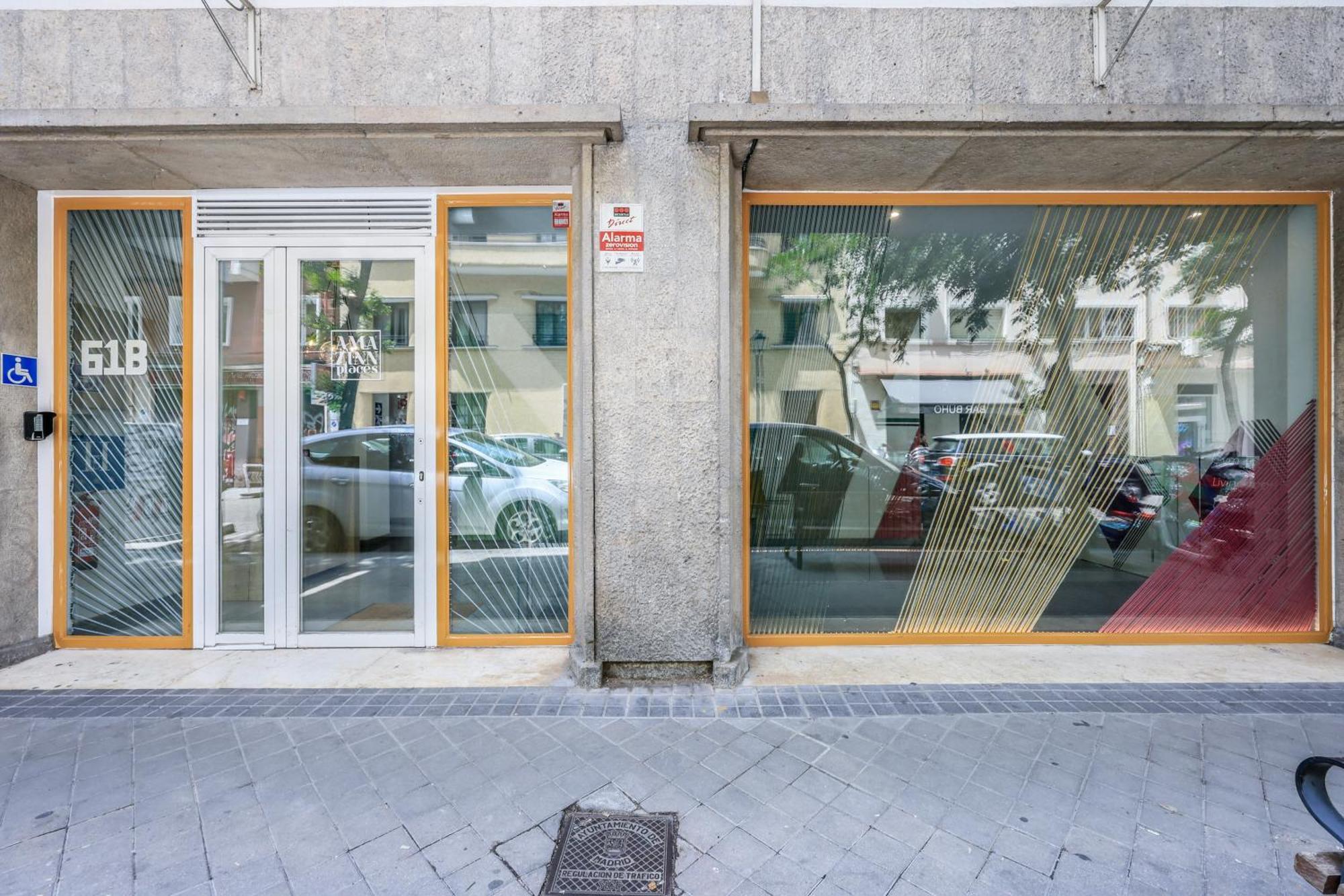 Amazinn Places Blasco De Garay 102, Madrid